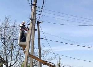 В муниципии идут работы по замене уличных фонарей