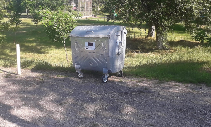 Отдел благоустройства и саночистки: 24 апреля, в понедельник, мусор вывозить не будут