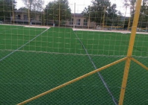 Строительство футбольной площадки в районе 6-ой школы завершится к 1 сентября