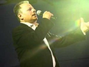 Примар Чадыр - Лунги инициирует присвоение звания "Почетный гражданин города" певцу Степану Курудимову