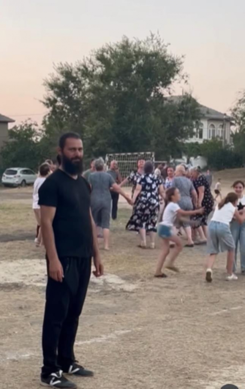 В Чадыр-Лунге открыли новую спортивную площадку благодаря инициативе прихожан и поддержке местных властей