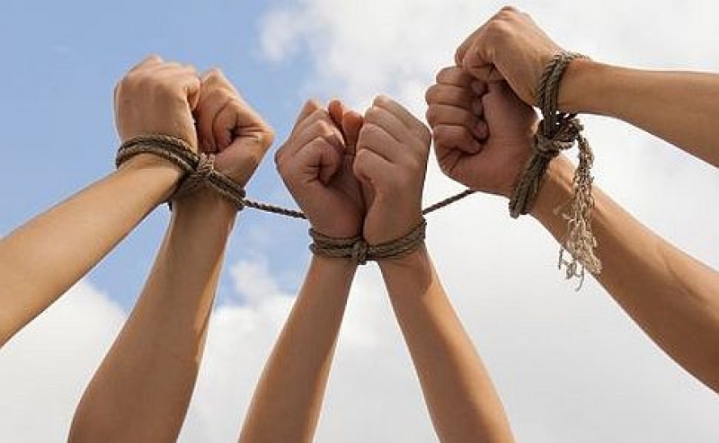 Лица, выезжающие за пределы страны в поисках работы рискуют стать жертвами торговли людьми &nbsp; &nbsp;