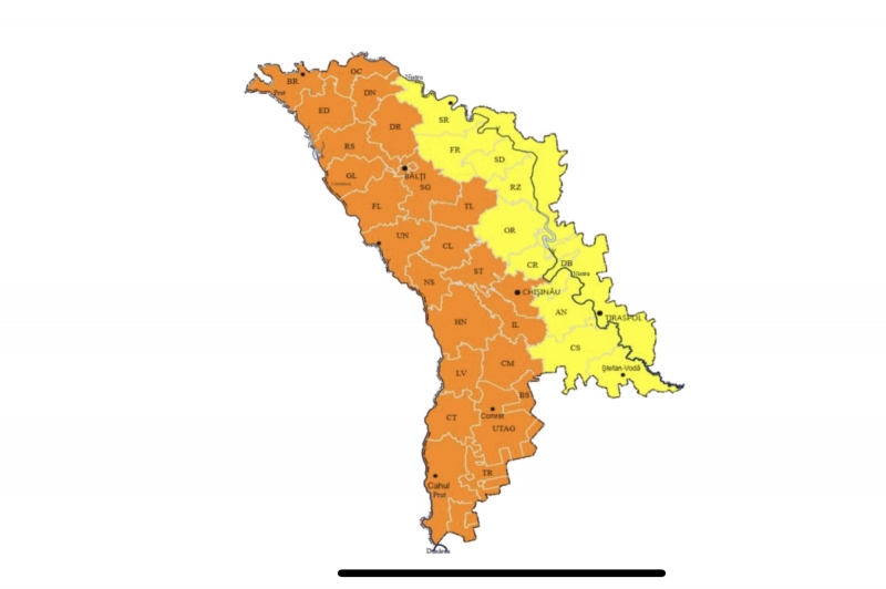 Синоптики предупреждают о проливных дождях с грозами